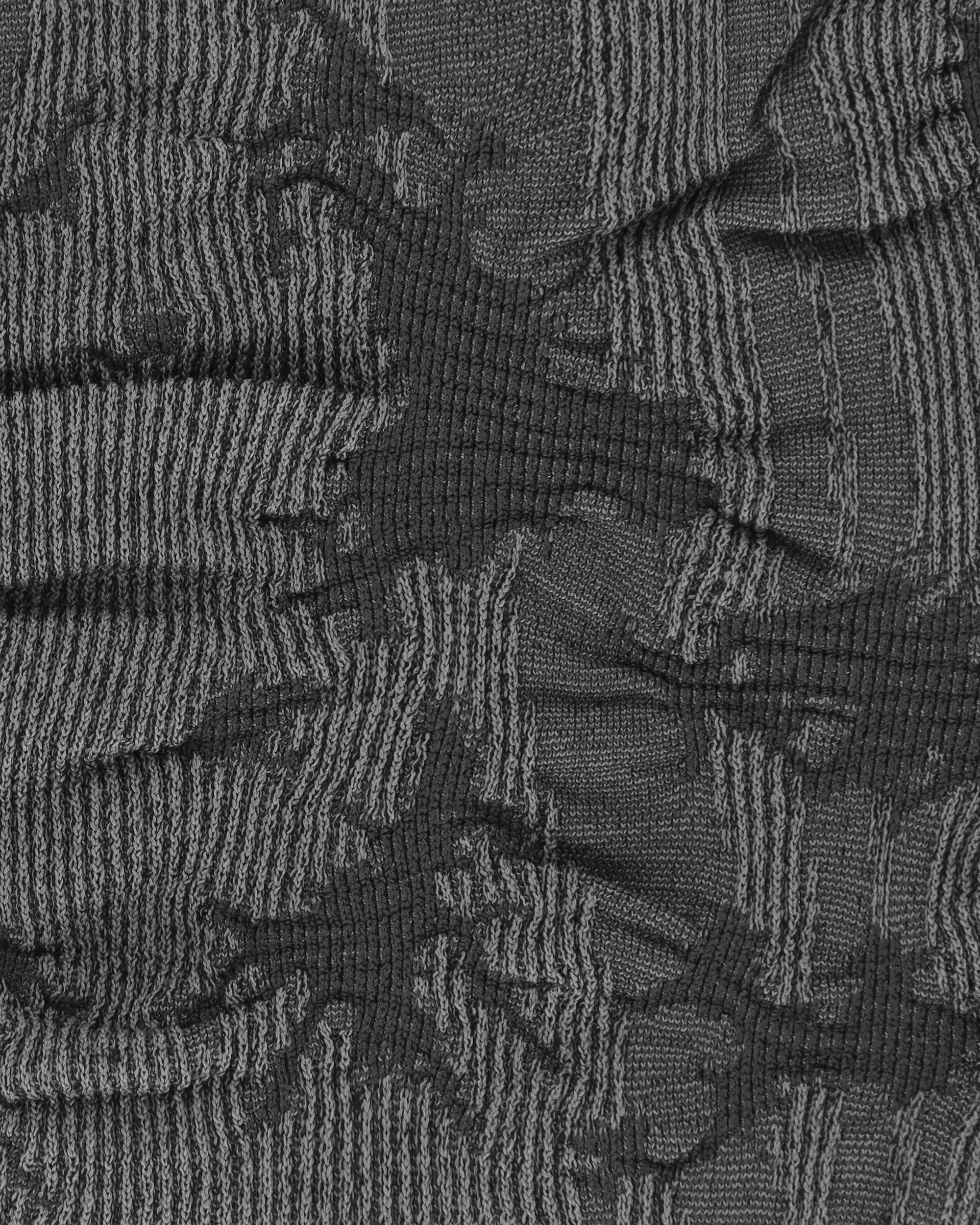ROA X And Wander Seamless Neck Warmer - Image 6