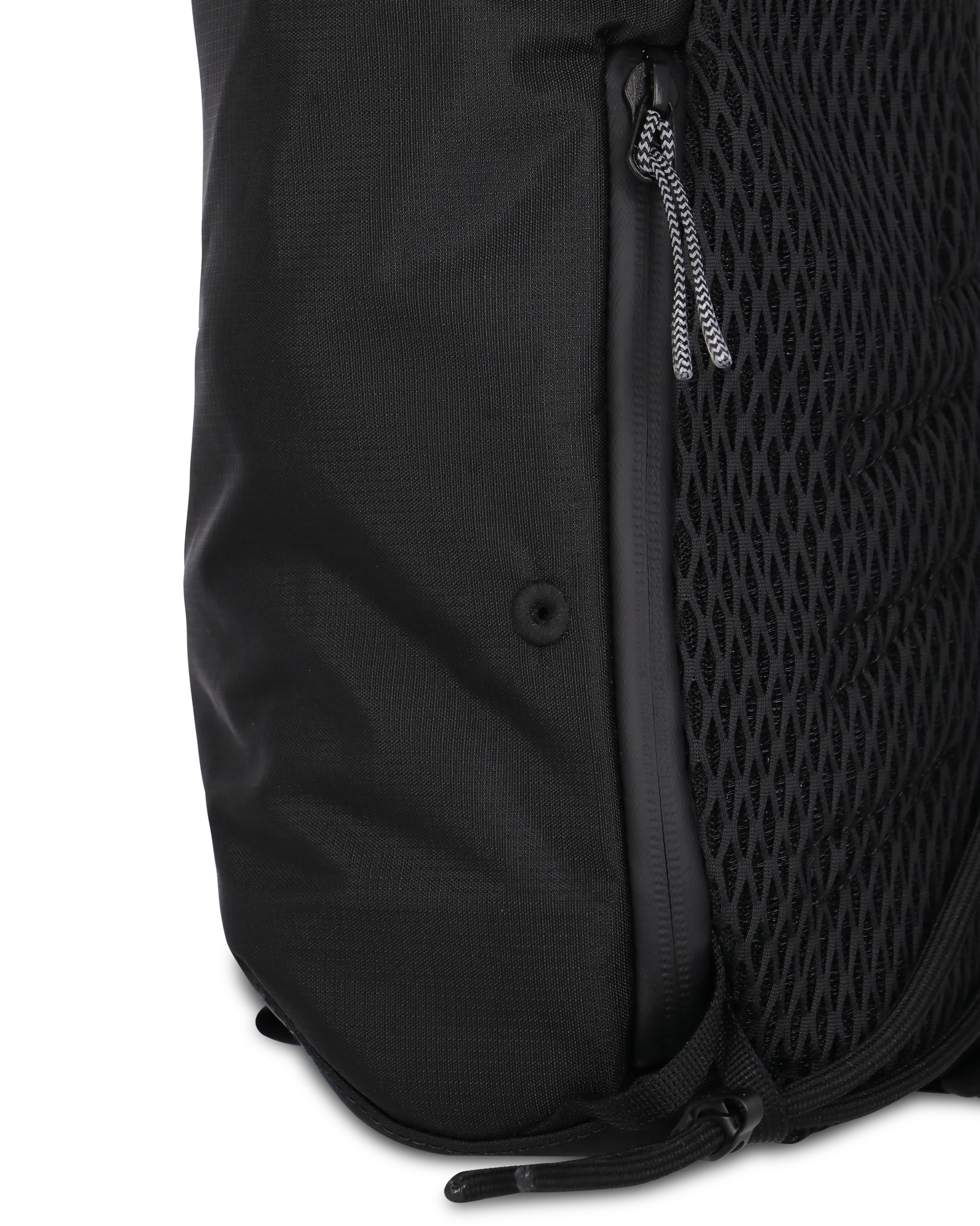 Testudo 5l Technical Shell Sling Bag - Image 8