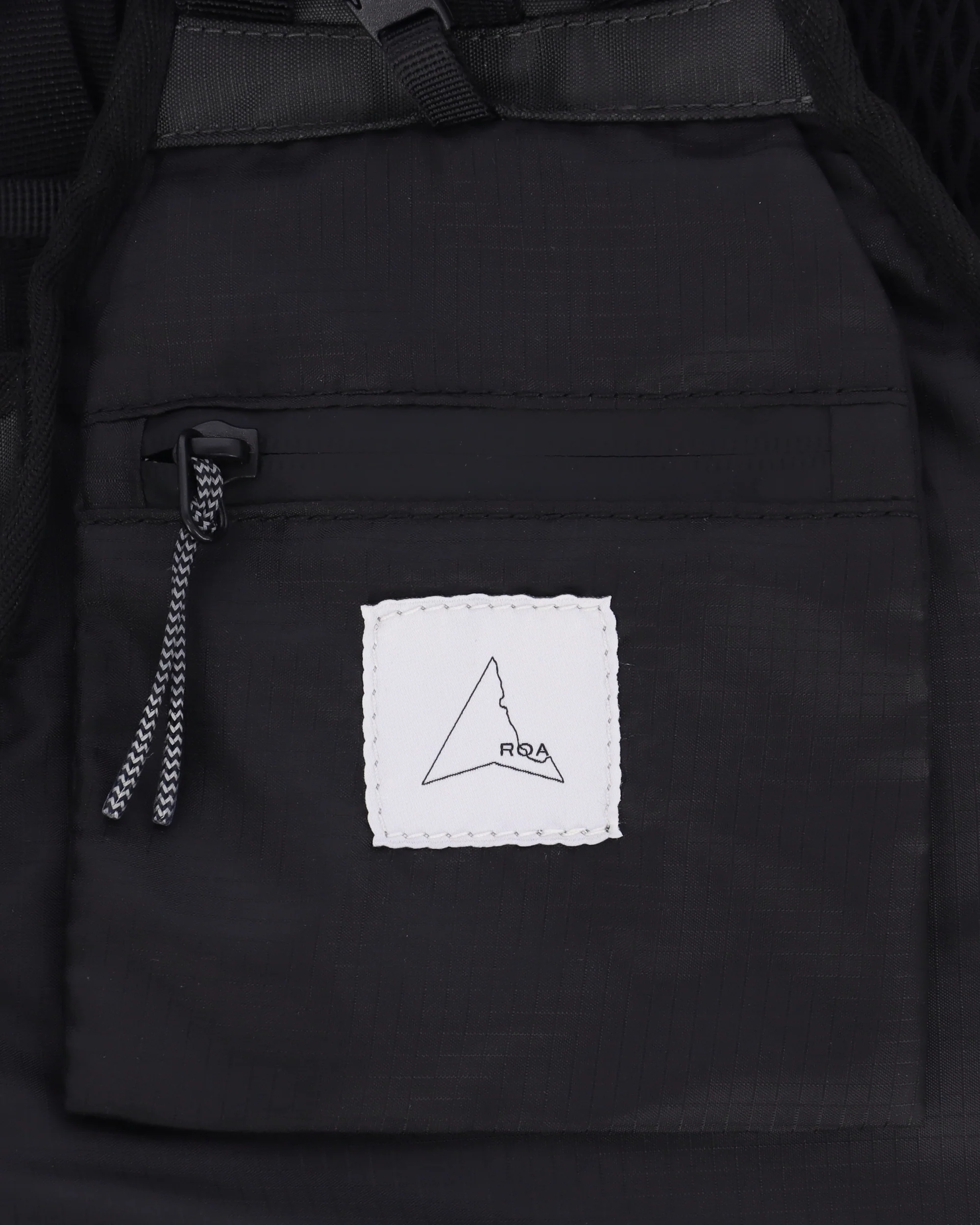 Testudo 5l Technical Shell Sling Bag - Image 9