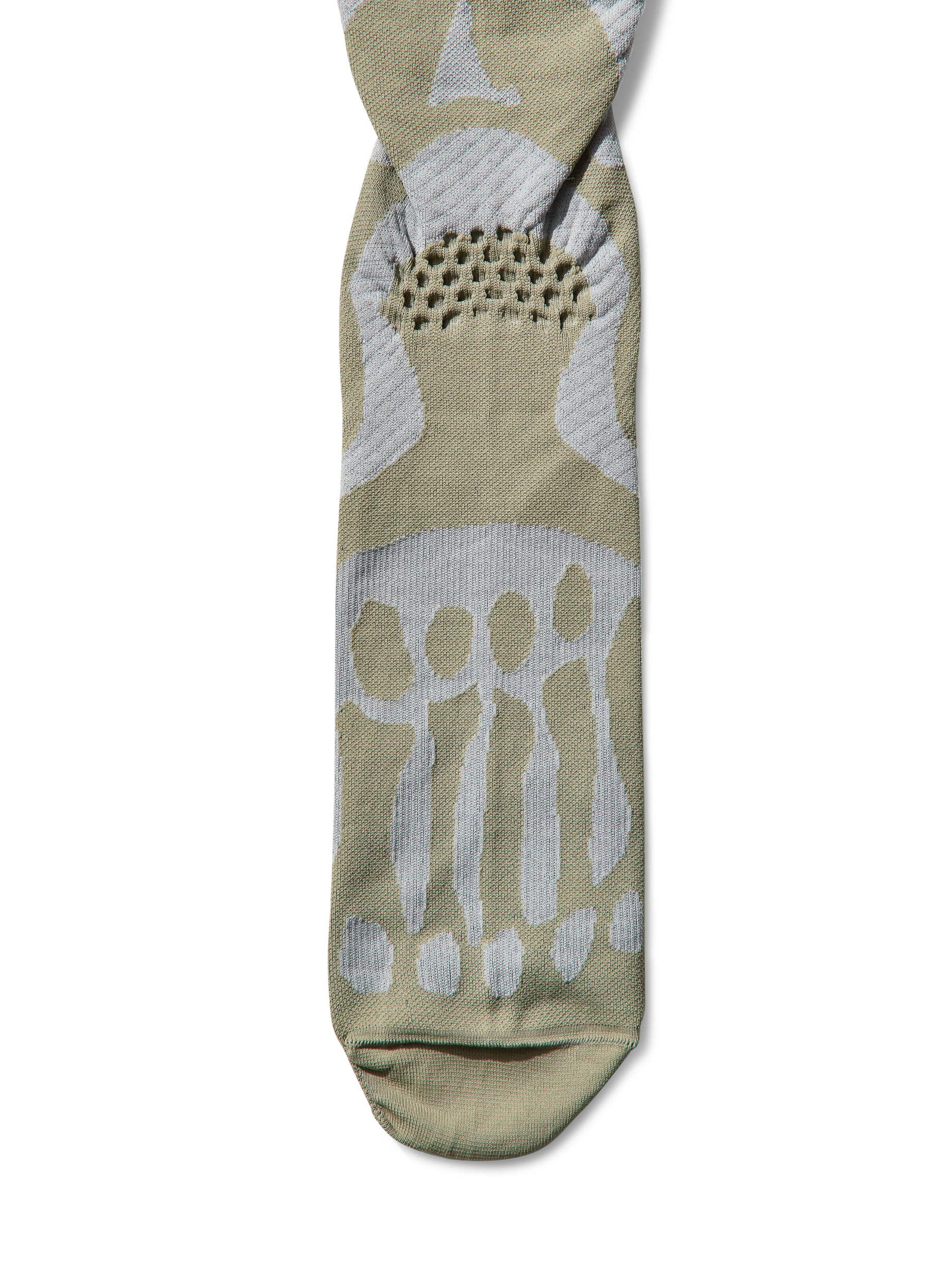 Bones Logo Q Skin Technical Socks - Image 4