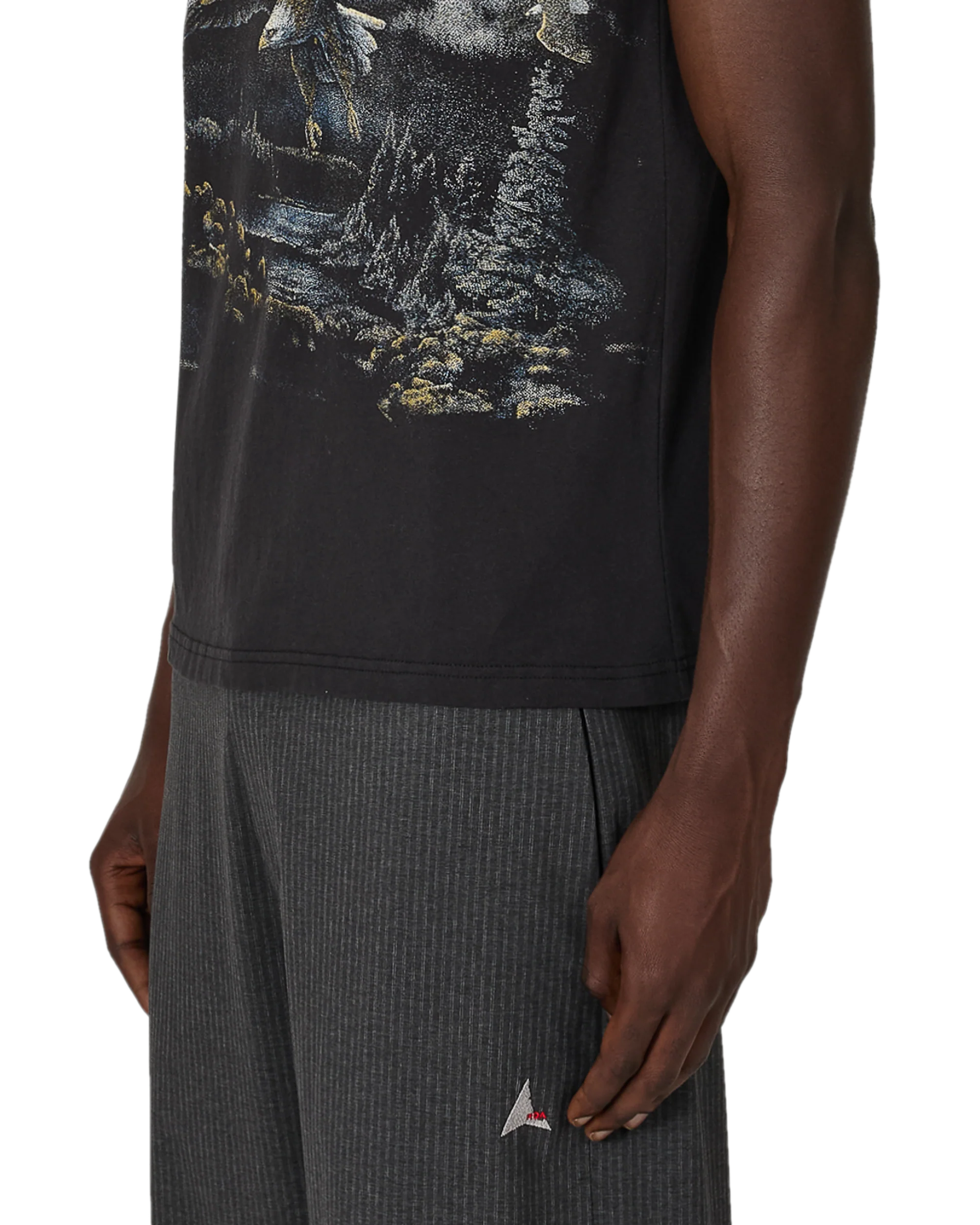 Fai Sleeveless Tee - Image 6