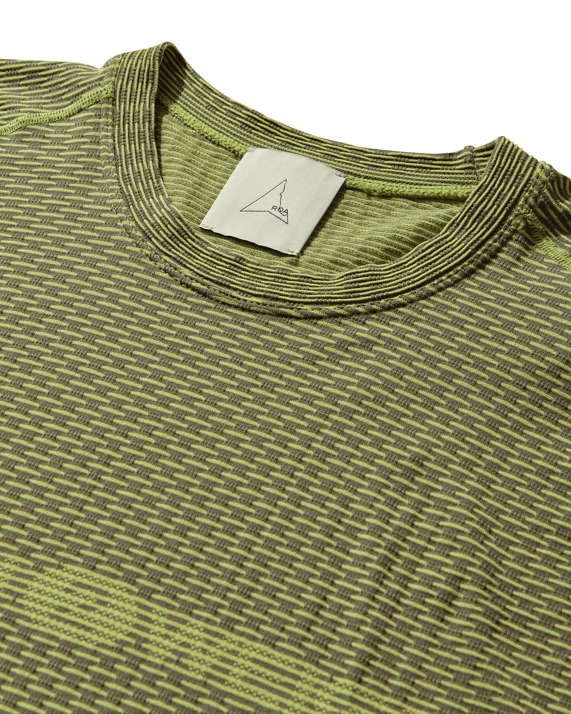 Hivee Dryarn Lightweight Seamless Long Sleeve - Image 11
