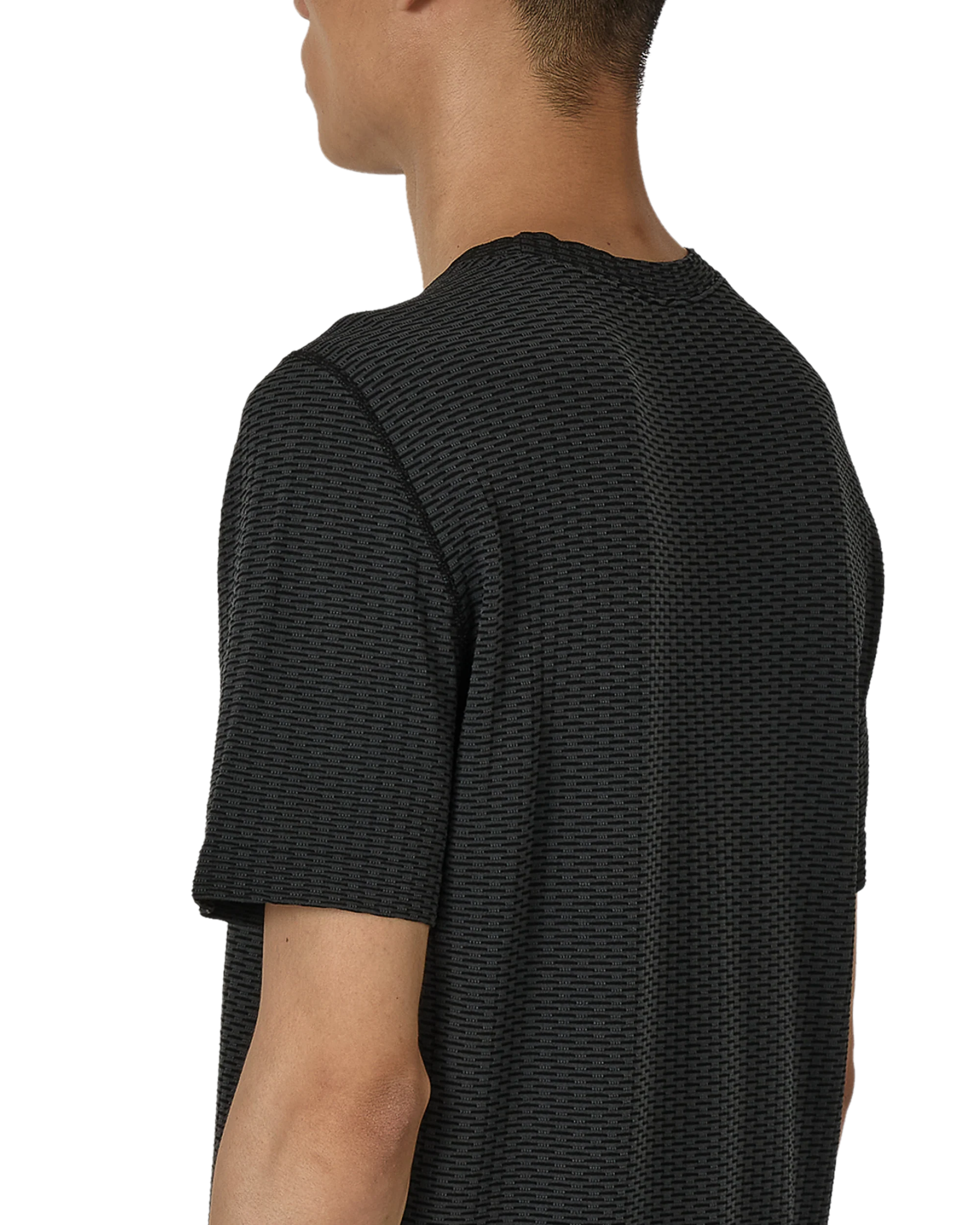 Hivee Dryarn Lightweight Seamless T-Shirt - Image 7