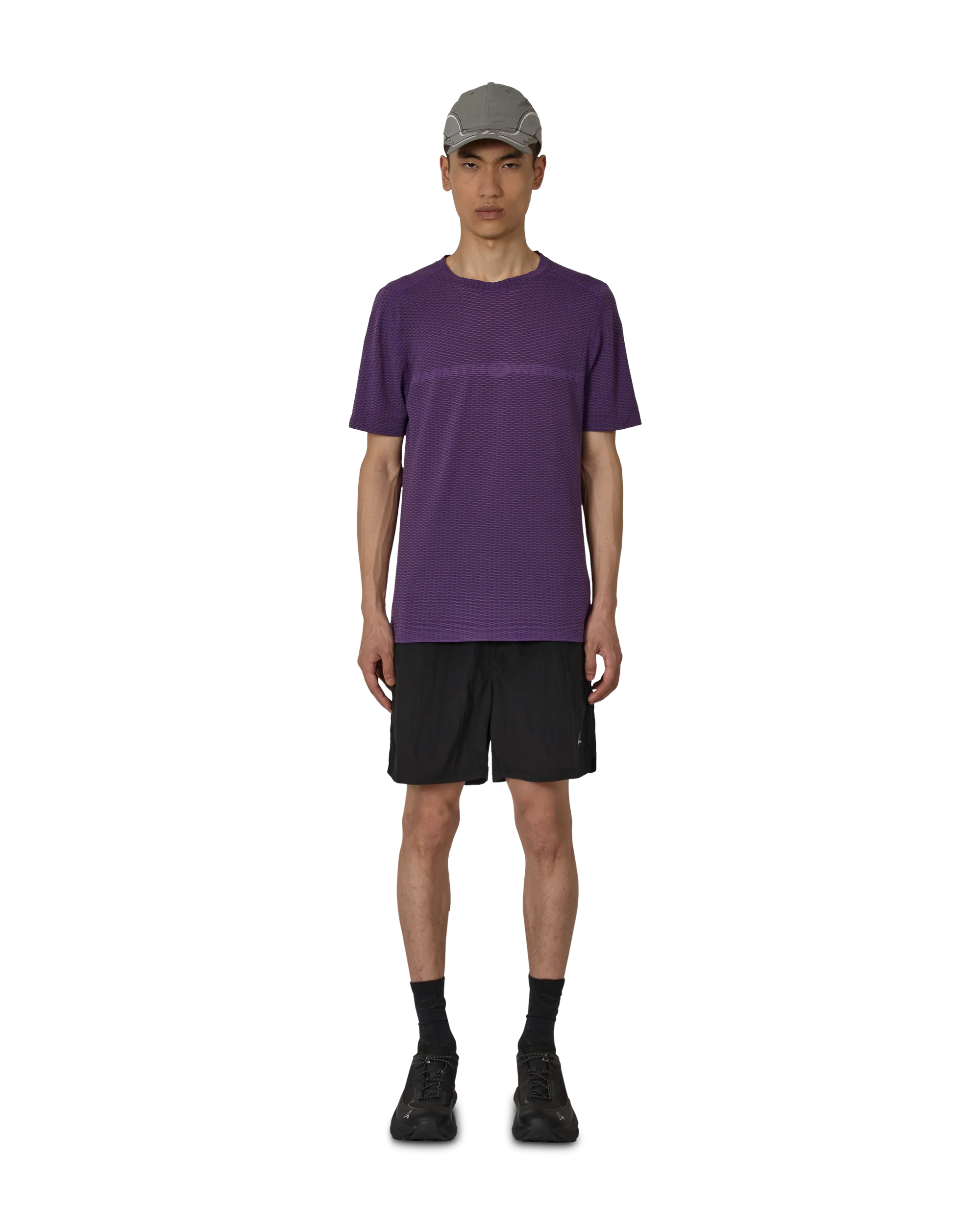 Hivee Dryarn Lightweight Seamless T-Shirt - Image 4
