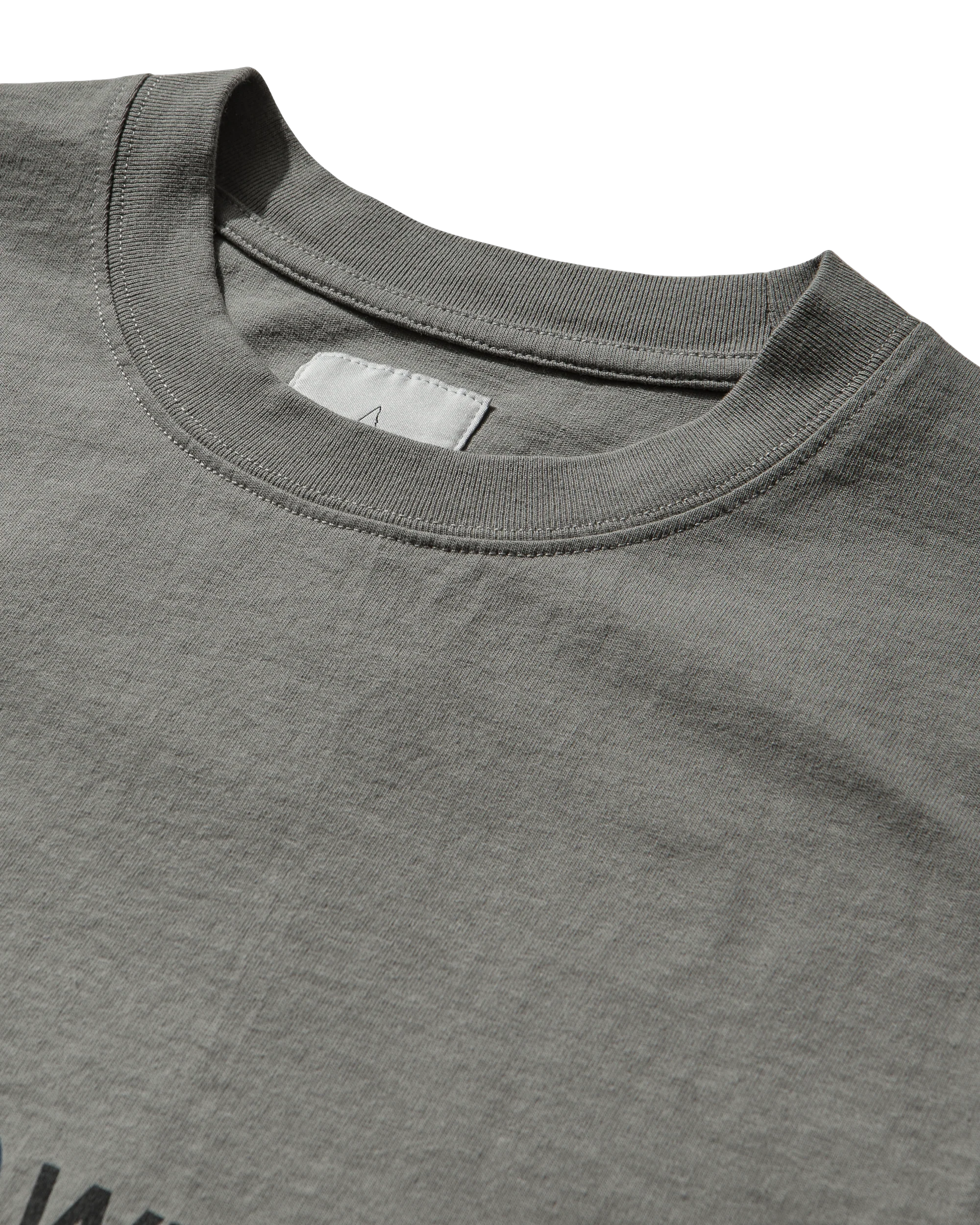Warmth Sleeveless Tee - Image 12